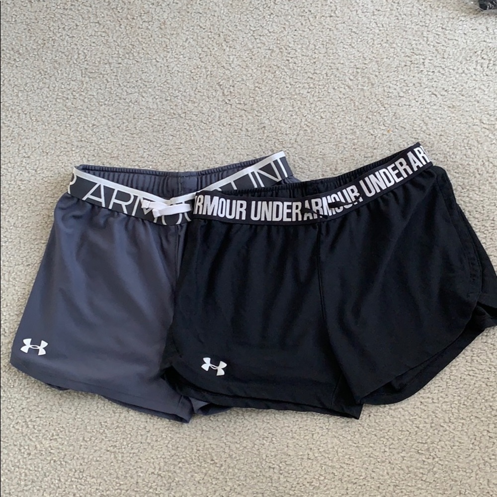 Under Armoir Shorts